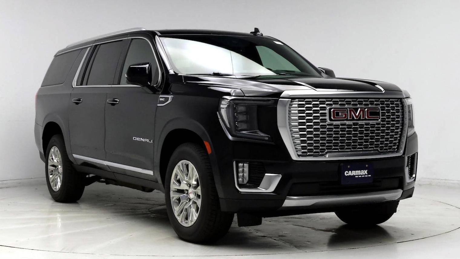 GMC YUKON XL 2021 1GKS1JKL0MR380143 image